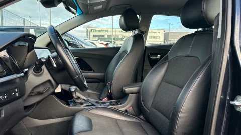 Kia Niro 1.6 GDi HEV 104kW (141CV) Drive