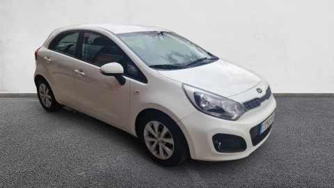 Kia Rio 1.2 CVVT 85cv Concept