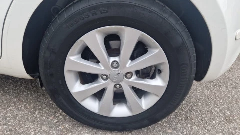 Kia Rio 1.2 CVVT 85cv Concept