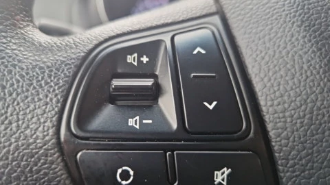 Kia Rio 1.2 CVVT 85cv Concept