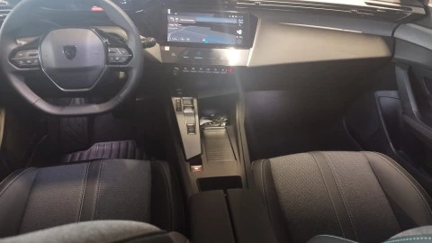 Peugeot 308 SW Allure Hybrid PHEV 180 e-EAT8