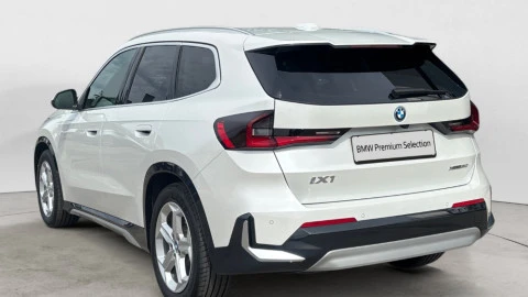 BMW Serie iX1 30 xDrive xLine