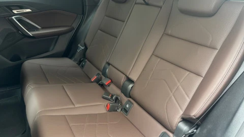 BMW Serie iX1 30 xDrive xLine