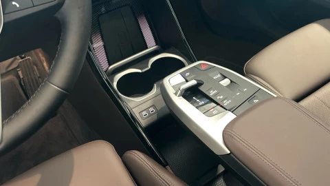 BMW Serie iX1 30 xDrive xLine