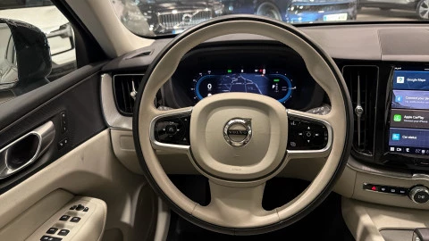 Volvo XC60 T6 Recharge Plus Dark AWD Auto 257 kW (350 CV)