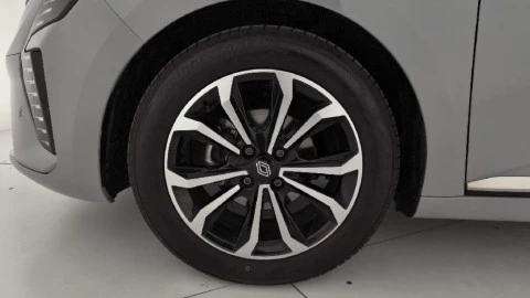 Renault Clio techno Eco-G 100cv (74kW)