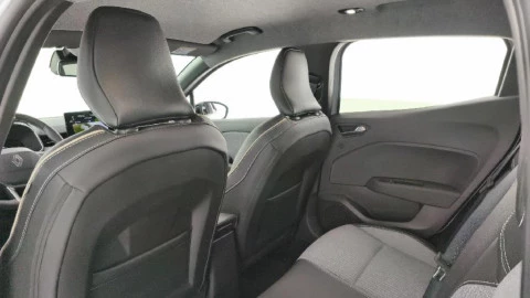 Renault Clio techno Eco-G 100cv (74kW)