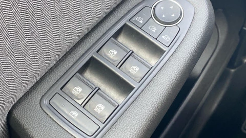 Renault Clio techno Eco-G 100cv (74kW)