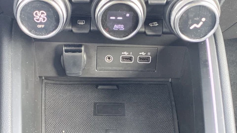 Renault Clio techno Eco-G 100cv (74kW)