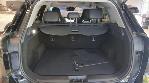EBRO S700 1.5 TGDI PHEV Luxury E-CVT
