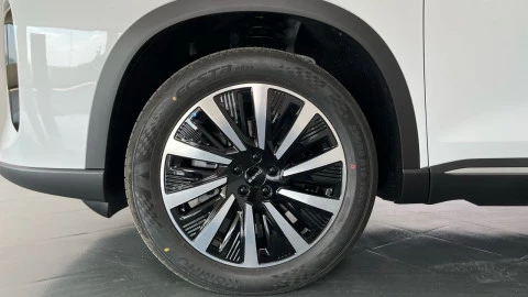 EBRO S800 1.5 TGDI PHEV Luxury E-CVT