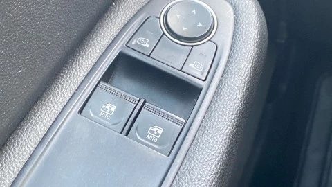 Renault Clio Intens TCe 67 kW (91CV)