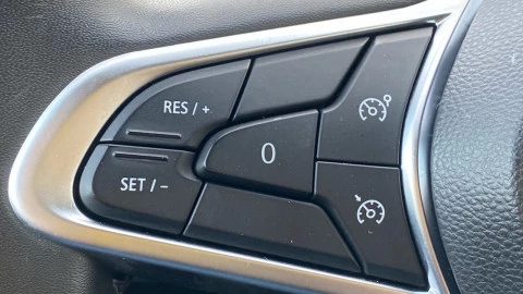 Renault Clio Intens TCe 67 kW (91CV)