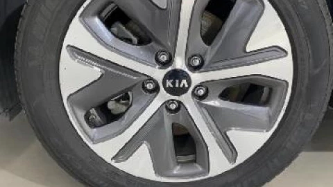 Kia e-Niro e-Niro 150kW Emotion (Long Range)