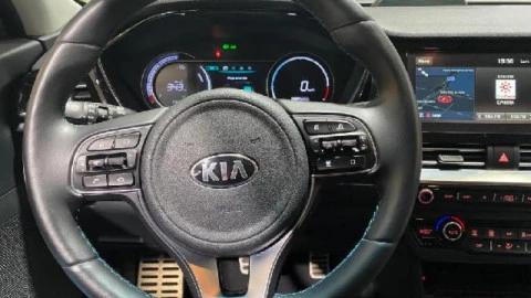 Kia e-Niro e-Niro 150kW Emotion (Long Range)