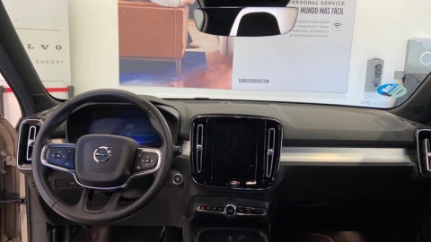Volvo XC40 2.0 B3 G Core Auto