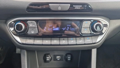 Hyundai i30 1.5 DPI Klass SLX