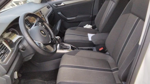 Volkswagen T-Roc Advance 1.5 TSI 110kW (150CV)