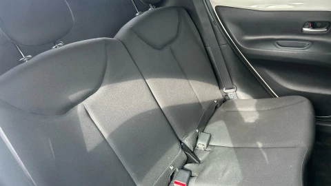 Toyota Aygo X Cross 1.0 VVT-I 72CV Play