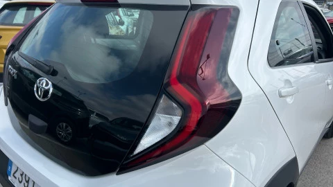 Toyota Aygo X Cross 1.0 VVT-I 72CV Play