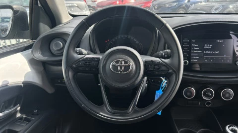 Toyota Aygo X Cross 1.0 VVT-I 72CV Play