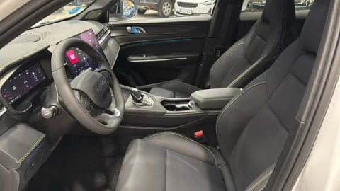 Lynk & Co 01 1.5 PHEV More 203 kW (276 CV)