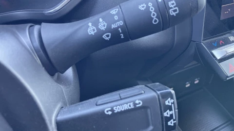 Renault Captur techno Eco-G 100cv (74 kW)