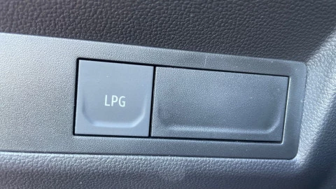 Renault Captur techno Eco-G 100cv (74 kW)