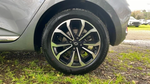 Renault Clio techno Eco-G 100cv (74kW)