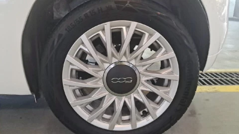 Fiat 500 Lounge 1.2 8v 51KW (69 CV)