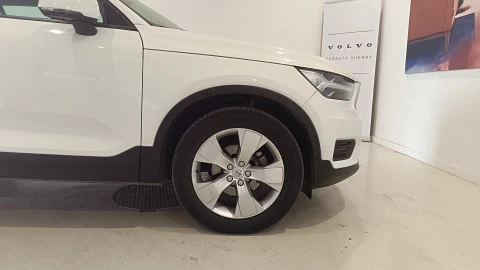 Volvo XC40 2.0 D3 Business Plus Auto