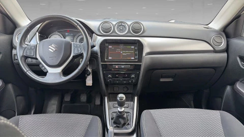 Suzuki Vitara  1.4T GLE 2WD