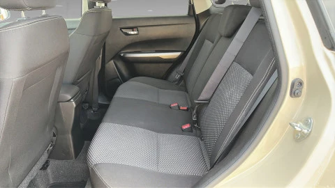 Suzuki Vitara  1.4T GLE 2WD
