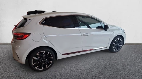 Renault Clio Techno E-Tech full hybrid 145 (103kw)