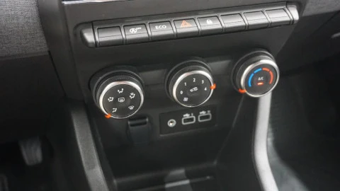Renault Clio Evolution TCe 90 (67kw)