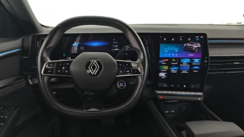 Renault Espace Iconic E-Tech Hybrid Renault Espace Iconic E-Tech Hybrid