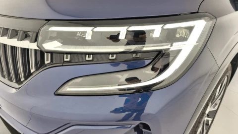 Renault Espace Iconic E-Tech Hybrid Renault Espace Iconic E-Tech Hybrid