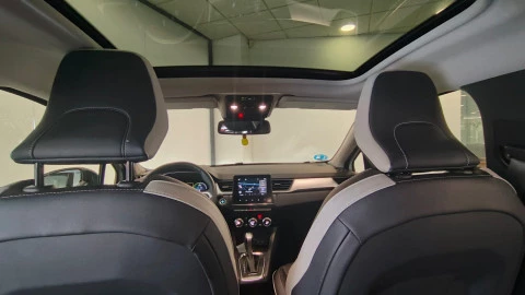Renault Captur Fast Track E-TECH PHEV 160cv