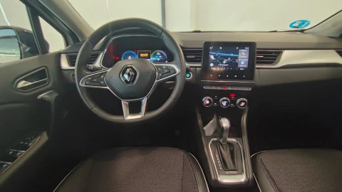 Renault Captur Fast Track E-TECH PHEV 160cv