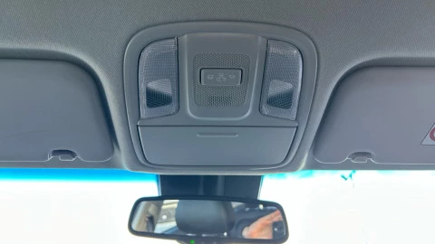 Kia Niro 1.6 GDi HEV 104kW (141CV) Drive