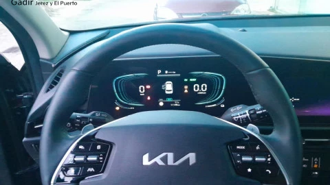 Kia Niro 1.6 GDi HEV 95kW (129CV) Drive