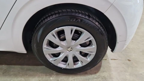 Peugeot 208 5P ACTIVE 1.6 BlueHDi 75