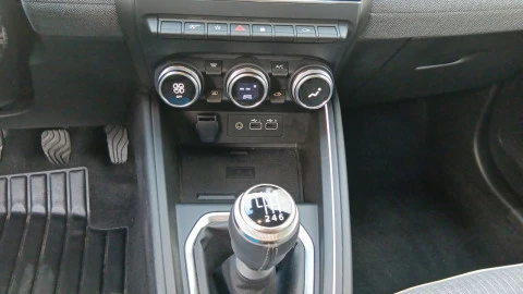 Renault Clio techno Eco-G 100cv (74kW)