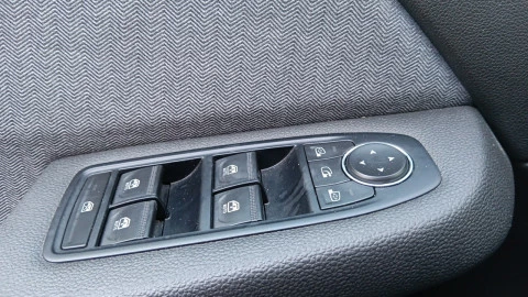 Renault Clio techno Eco-G 100cv (74kW)