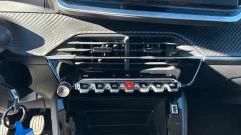 Peugeot 208 Style Gasolina 100 S&S 6 Vel MAN