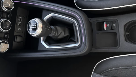 Renault Clio techno Eco-G 100cv (74kW)