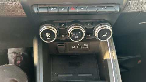 Renault Clio techno Eco-G 100cv (74kW)