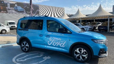 Ford Tourneo Connect 2.0 Ecoblue 75kW Active