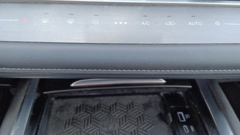 EBRO S700 1.6 TGDI Luxury 7 DCT