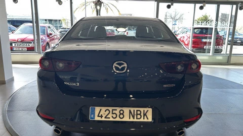 Mazda3 2.5L e-SKYACTIV G MHEV 103kW Prime-line